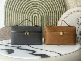 Picture of Loro Piana Handbags _SKUfw229782991fw